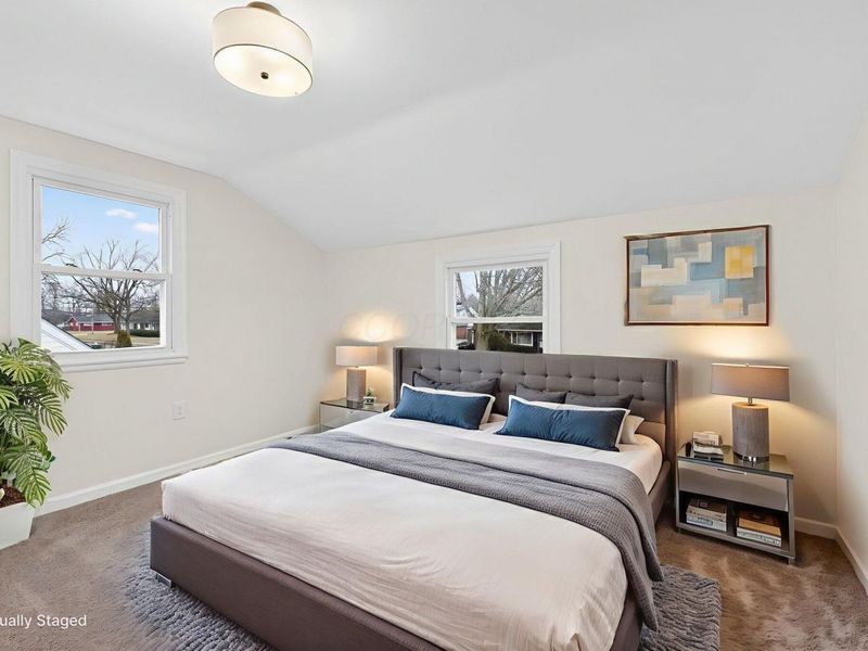 399 Carilla Lane, Columbus, OH 43228 Photo 21