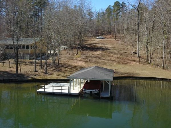 729 & 731 Marigold Road, Sparta, GA 31087