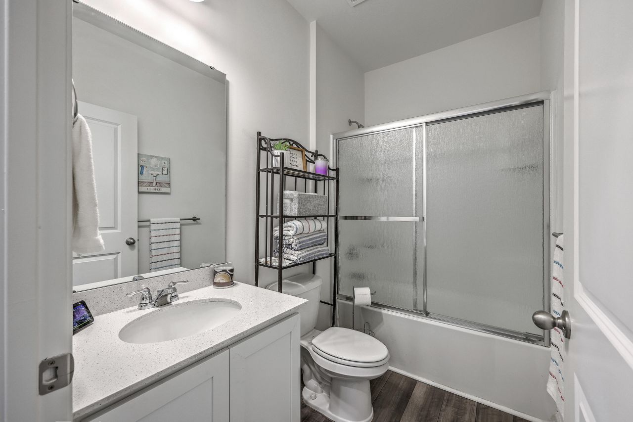 4497 Ocean Farm Drive Photo 32