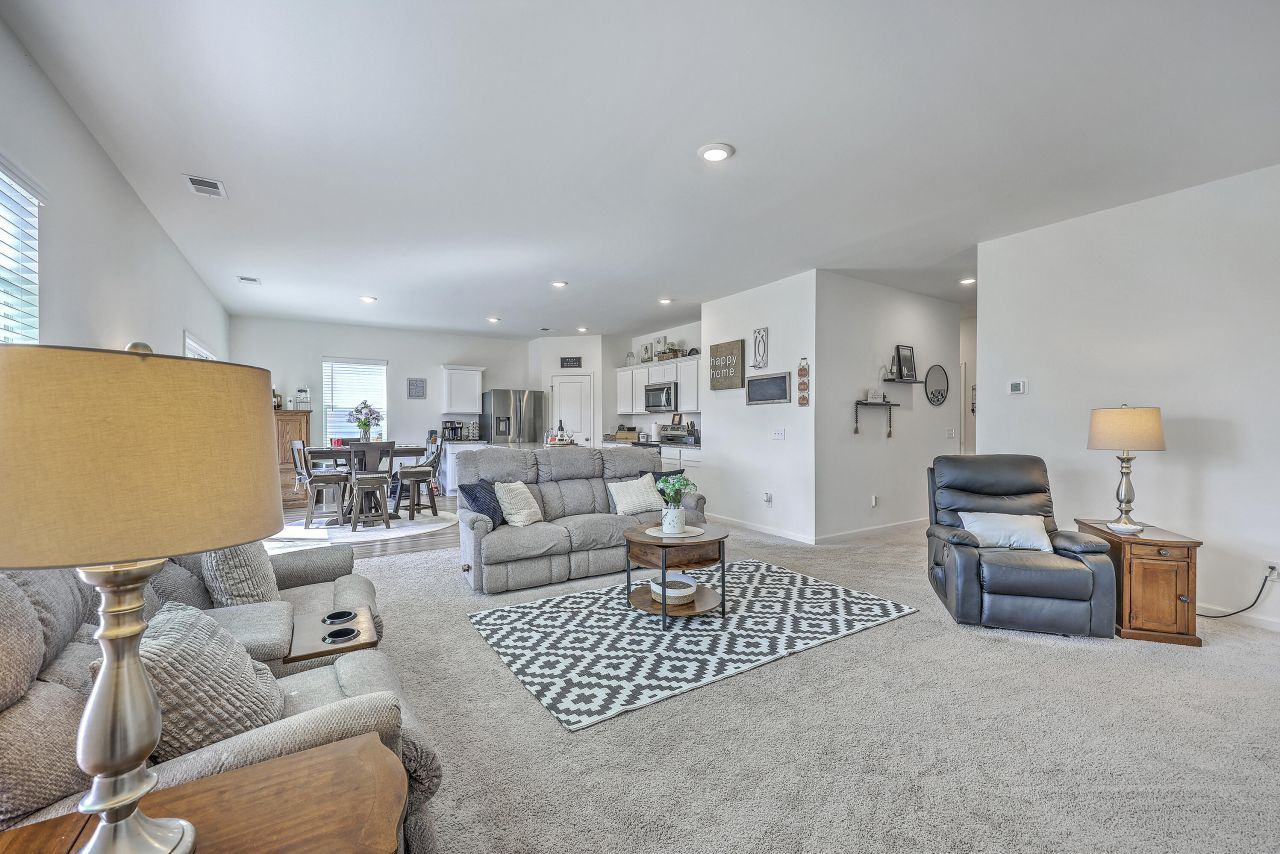 4497 Ocean Farm Drive Photo 9