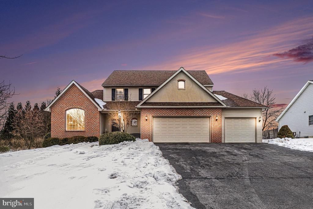 114 Rothsville Station Road, Lititz, PA 17543 Main Photo