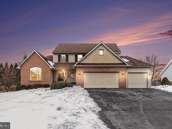 114 ROTHSVILLE STATION ROAD, LITITZ, PA 17543