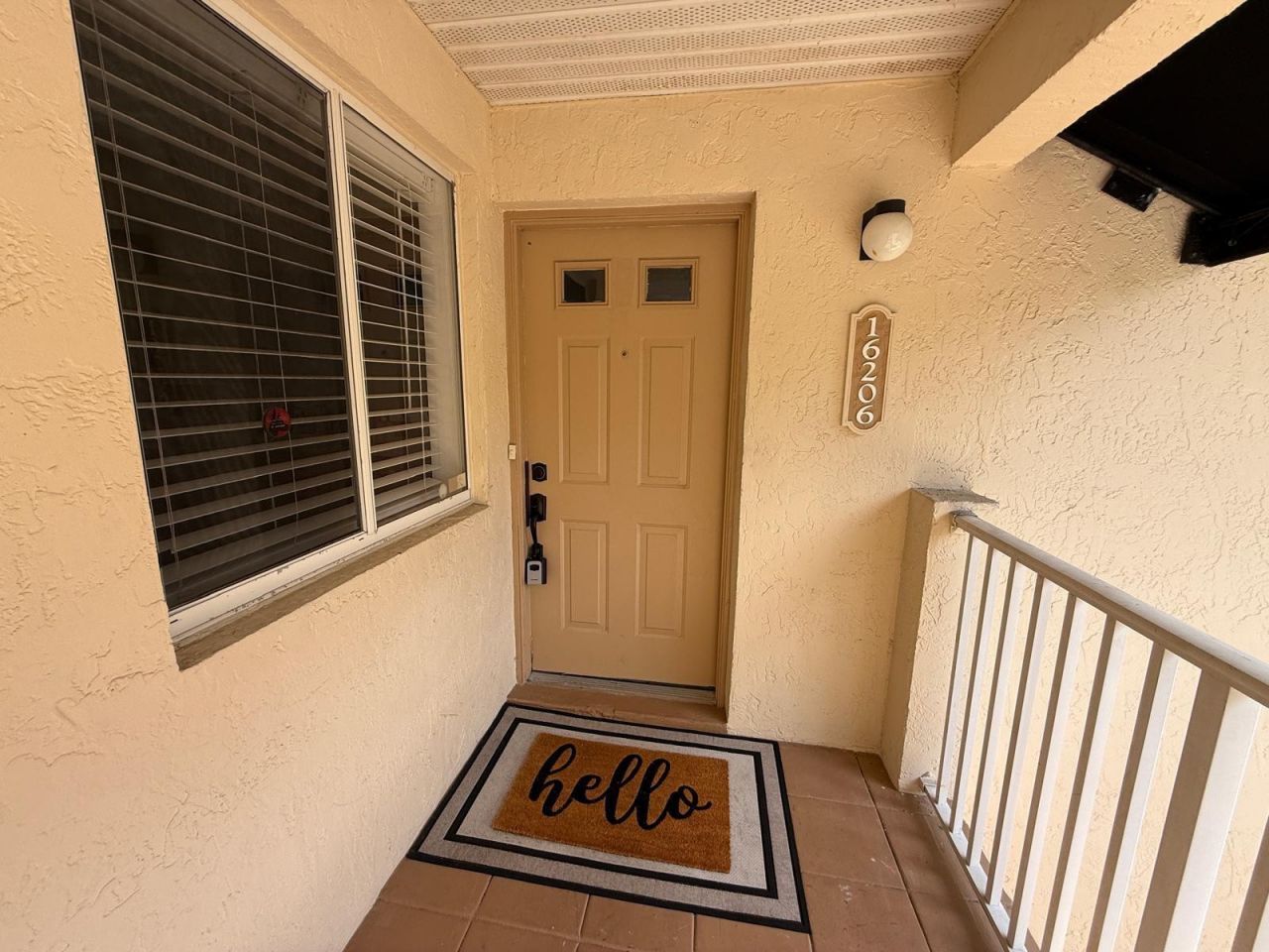16206 Glenmoor Drive, Unit 206, West Palm Beach, FL 33409 Photo