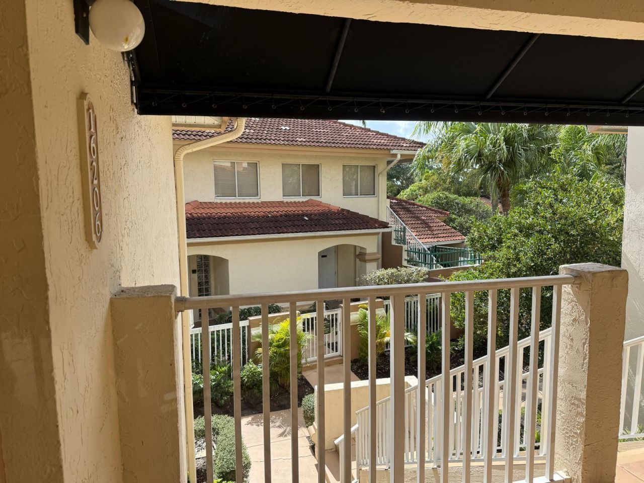 16206 Glenmoor Dr, Unit 206, West Palm Beach, FL 33409 Photo