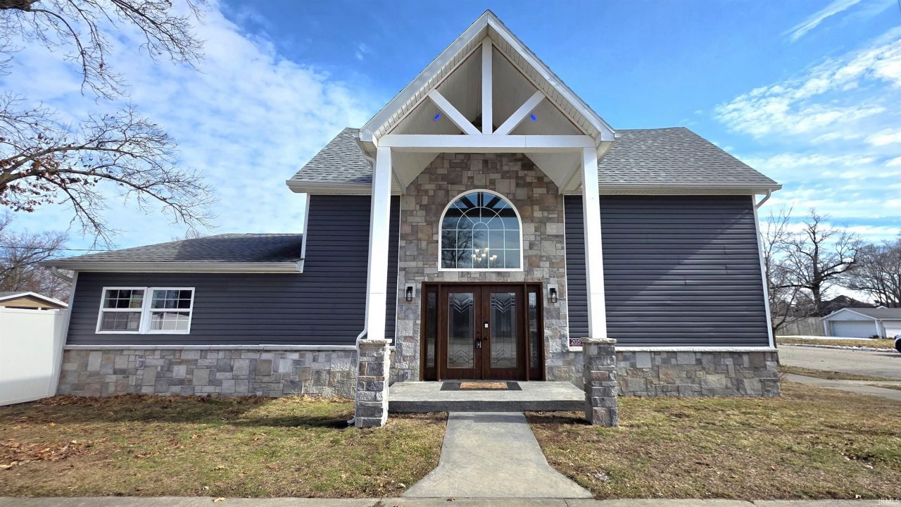 205 W Pearl Street, Hamlet, IN 46532