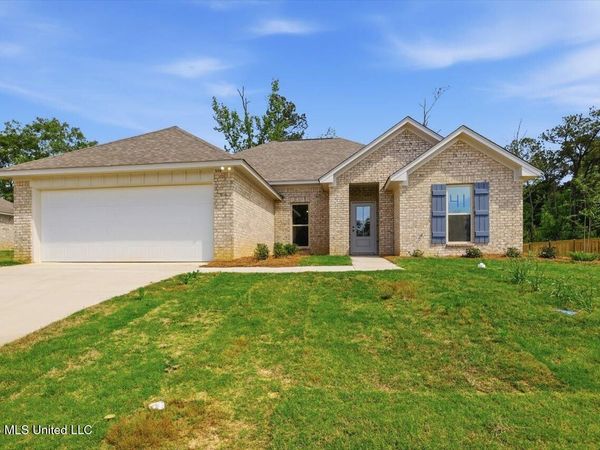 550 Patrick Farms Drive, Pearl, MS 39208