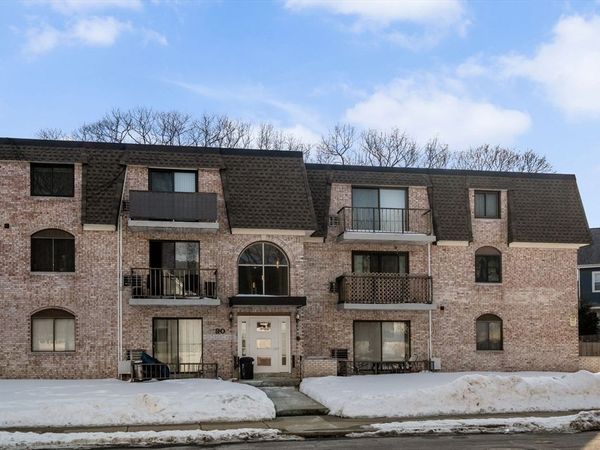 90 High St, Unit 309, Dedham, MA 02026