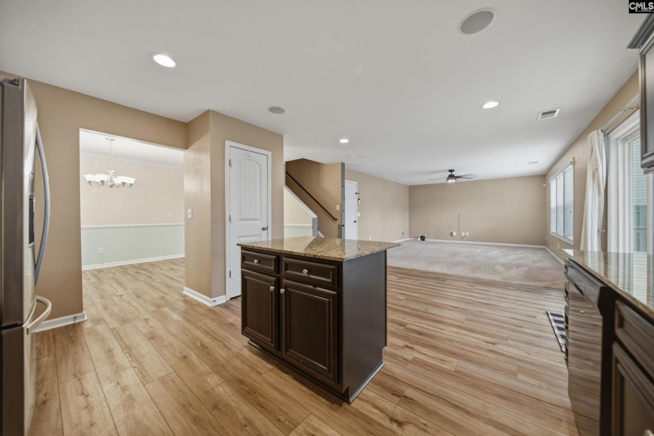 76 Crusader Court Photo 10