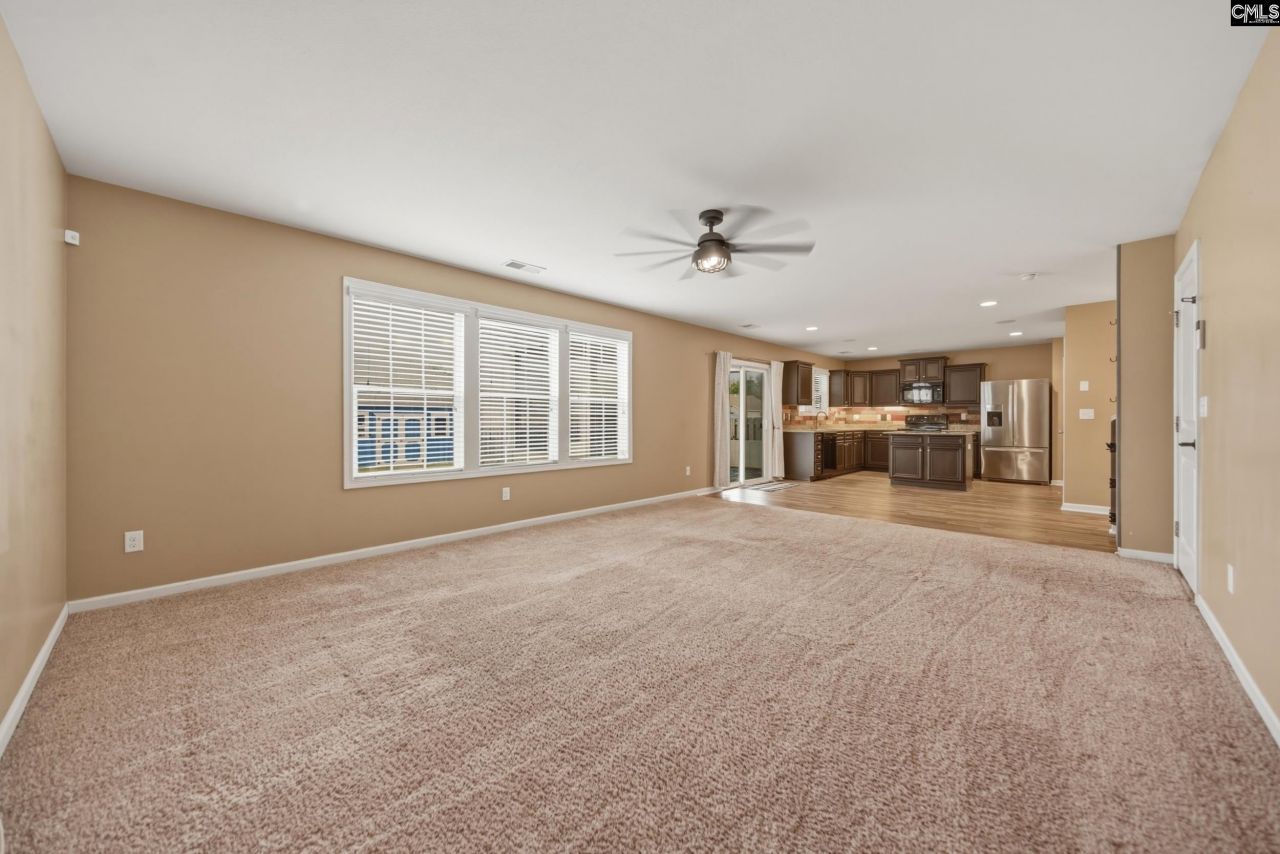 76 Crusader Court Photo 13