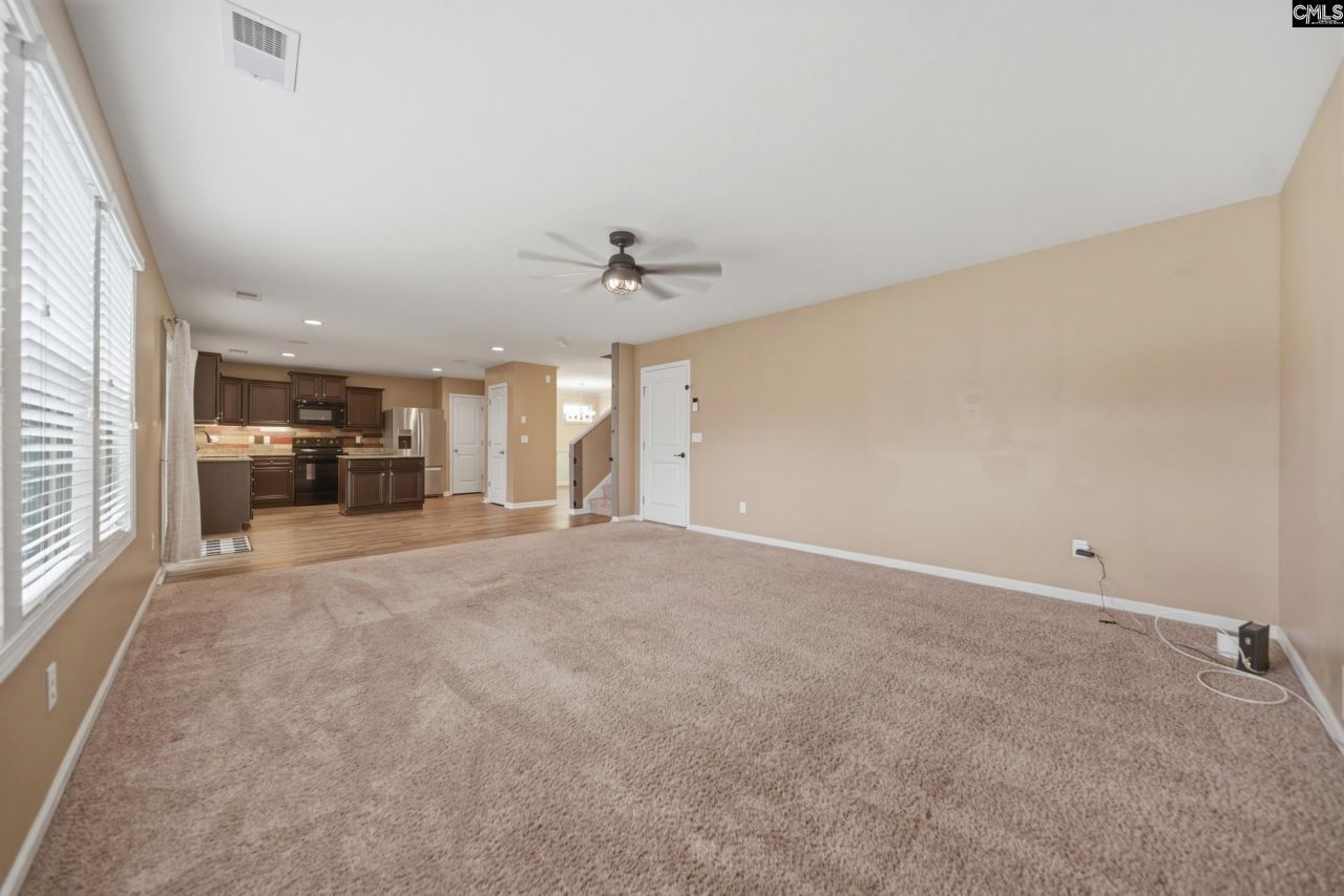 76 Crusader Court Photo 14