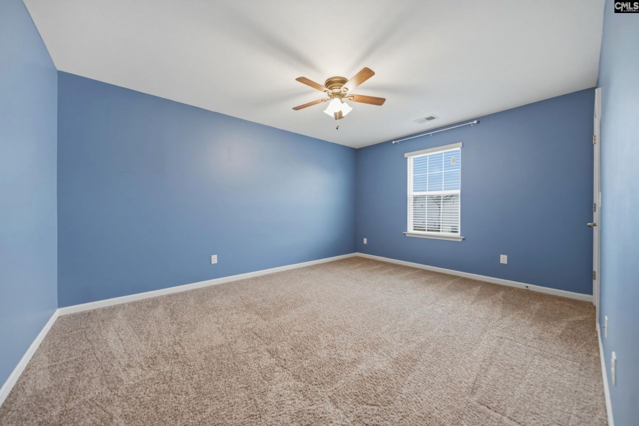 76 Crusader Court Photo 22