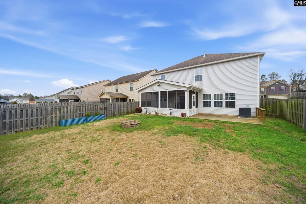 76 Crusader Court Photo 25