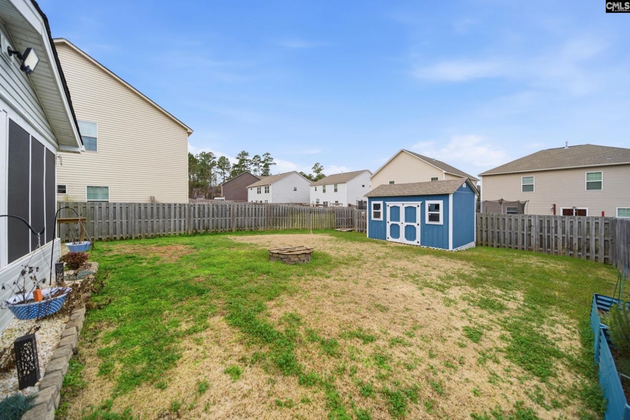 76 Crusader Court Photo 27