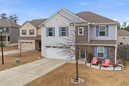 76 Crusader Court photo 4