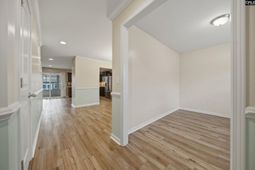 76 Crusader Court photo 4