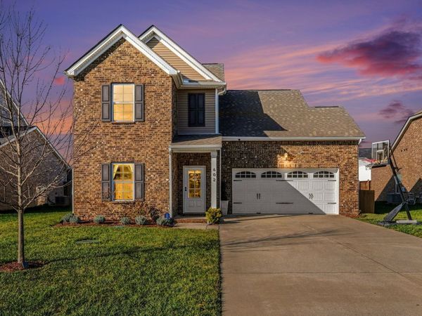 602 Oakvale Ln, Mount Juliet, TN 37122
