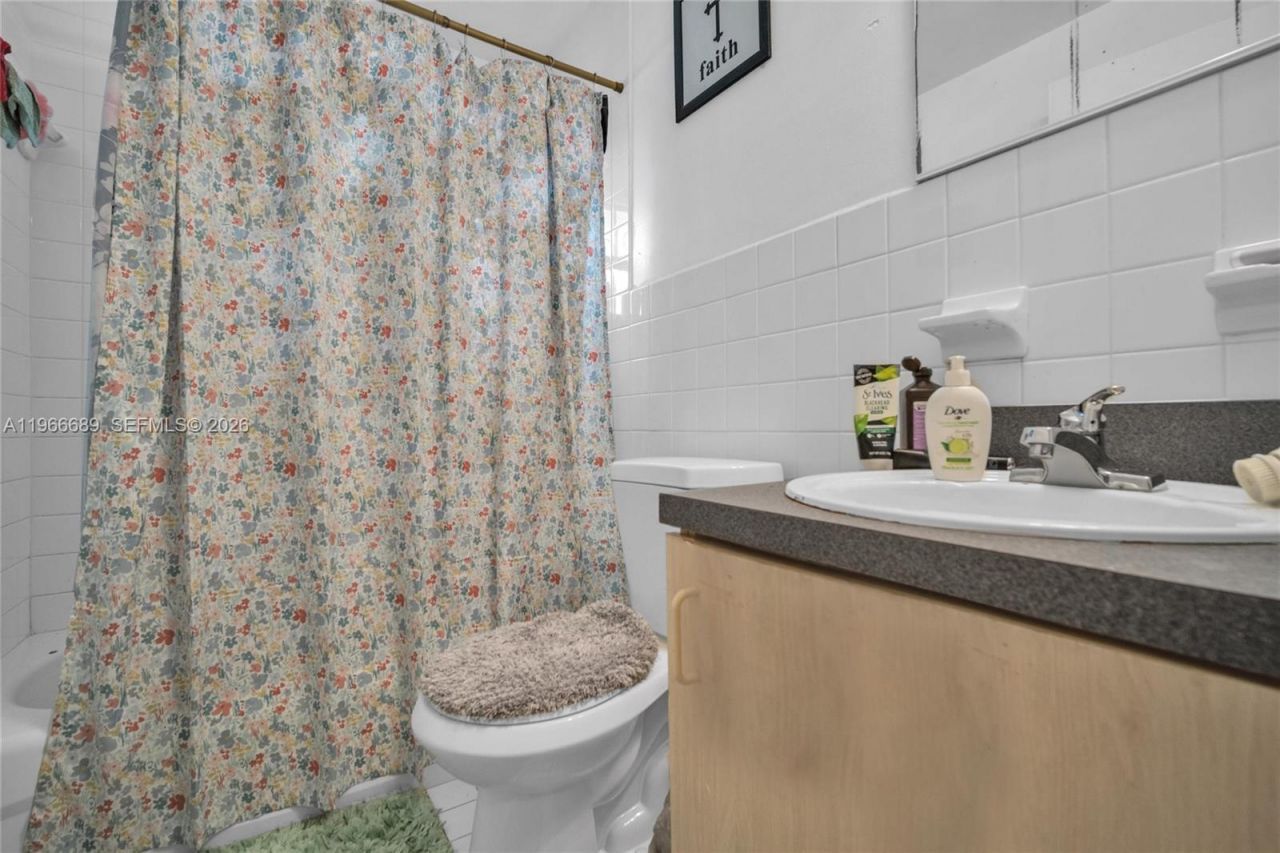 5825 NW 13th Ave, Miami, FL 33142 Photo