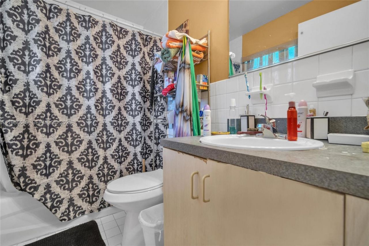 5825 NW 13th Ave, Miami, FL 33142 Photo