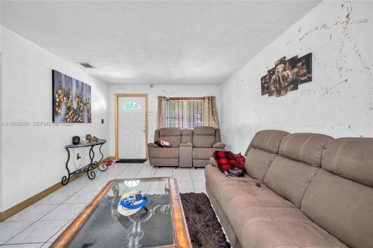 5825 NW 13th Ave, Miami, FL 33142 Photo