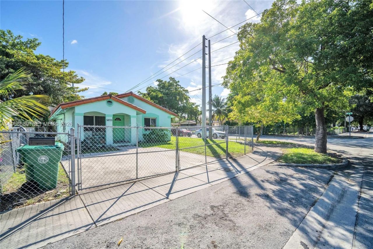 5825 NW 13th Ave, Miami, FL 33142 Photo