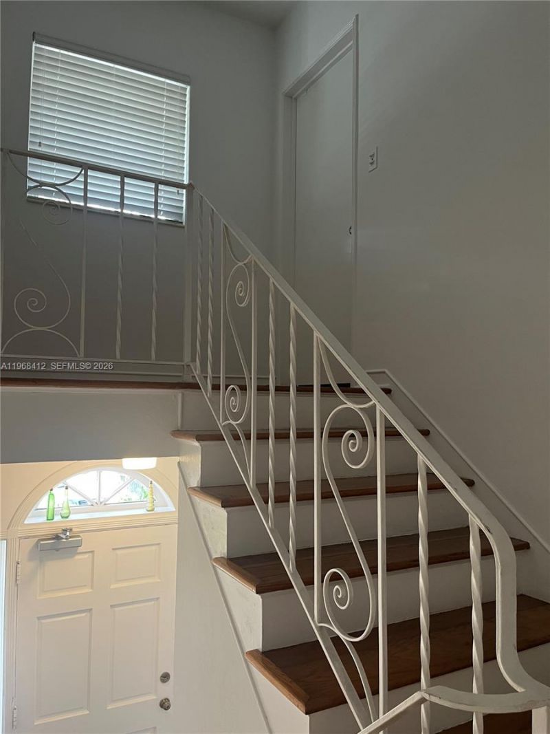 3917 Segovia St, Unit 3917, Coral Gables, FL 33134 Photo