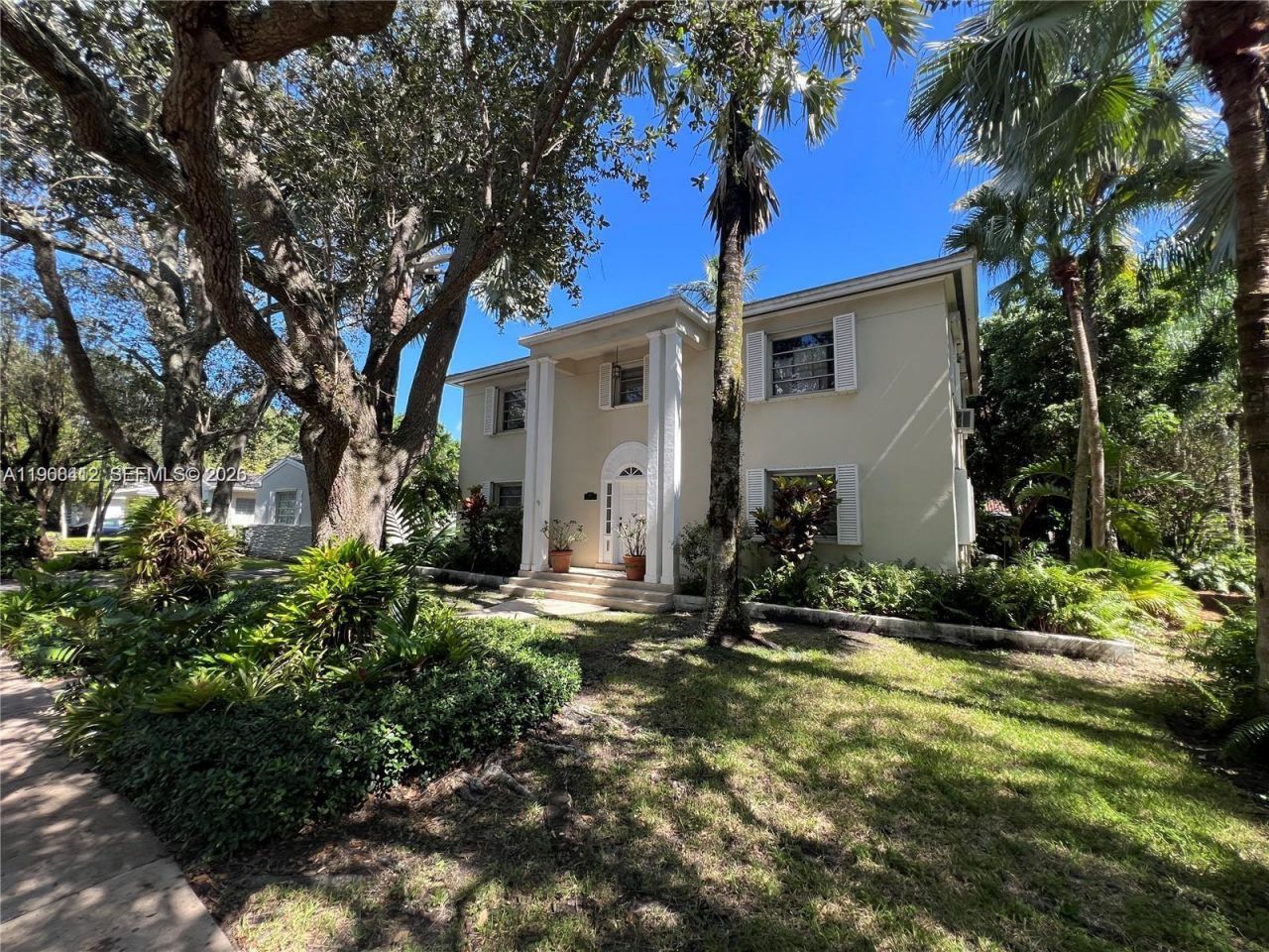 3917 Segovia St, Unit 3917, Coral Gables, FL 33134 Photo