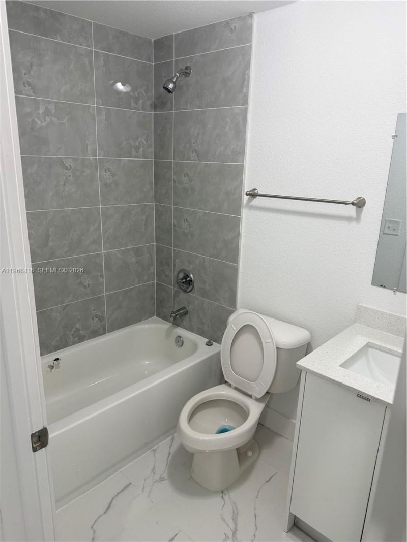 210 SW 3rd St , Florida City, FL 33034 Photo