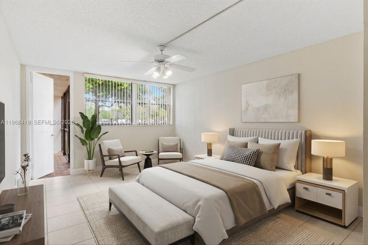 16400 Golf Club Rd, Unit 104, Weston, FL 33326 Photo