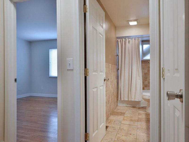 5200 Fenway Court , Unit B, Columbus, OH 43214 Photo 24