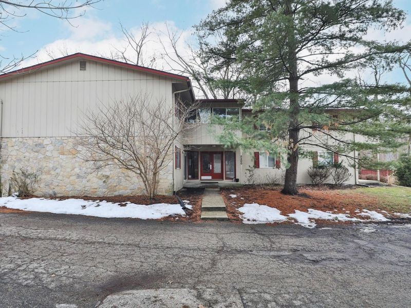 5200 Fenway Court , Unit B, Columbus, OH 43214 Photo 6