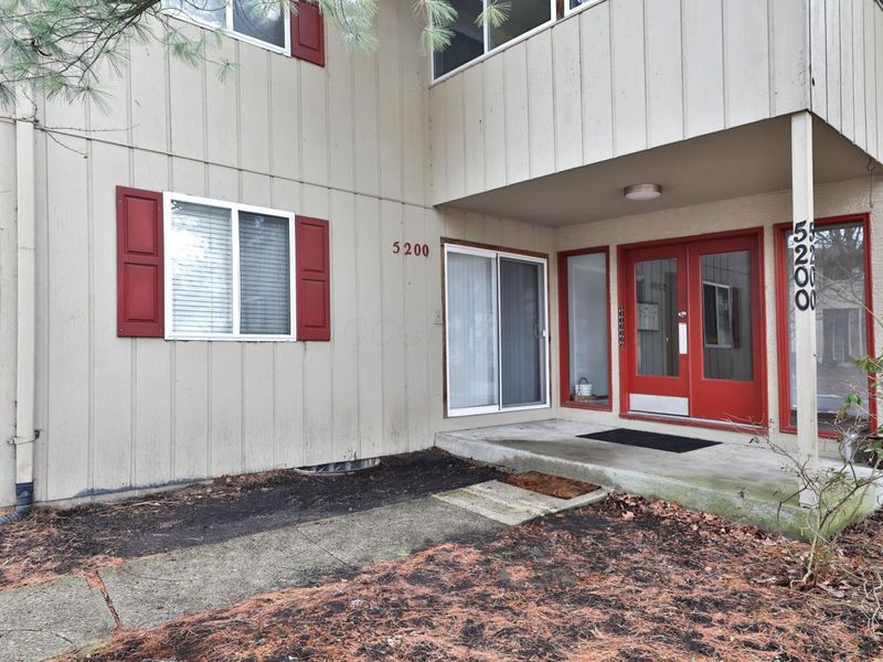 5200 Fenway Court , Unit B, Columbus, OH 43214 Photo 8
