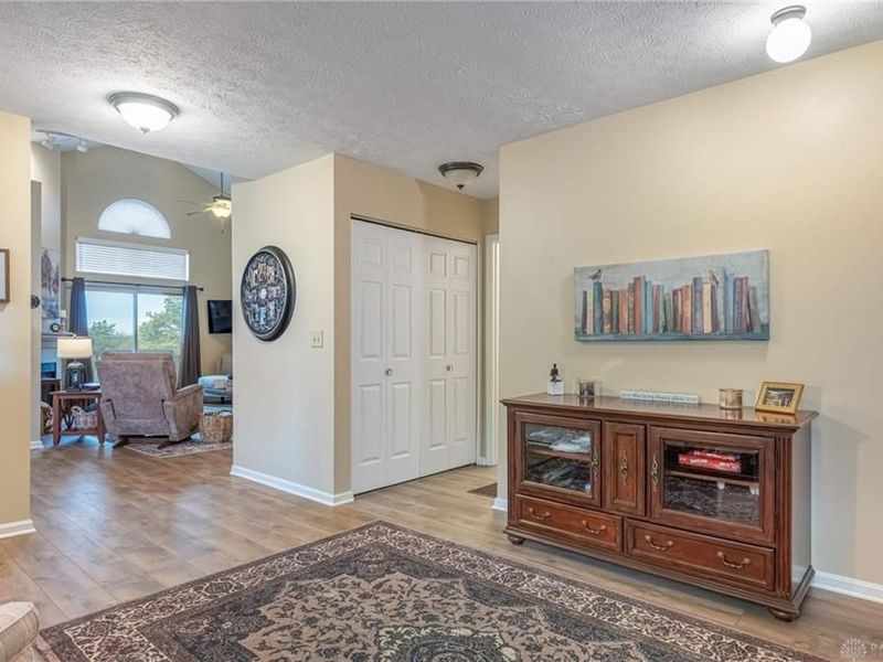 6865 Cedar Cove Drive, Centerville, OH 45459 Photo 17