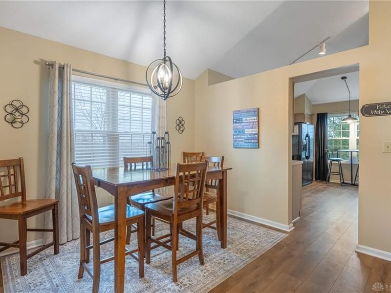 6865 Cedar Cove Drive, Centerville, OH 45459 Photo 6