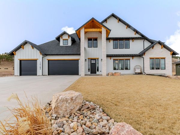 14183 SADDLE HILL DR, Rapid City, SD 57702
