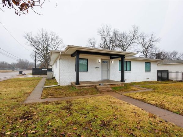 2540 Prichard Lane, Dallas, TX 75227