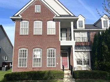 42808 Park Cresent Drive, Sterling Heights, MI 48313