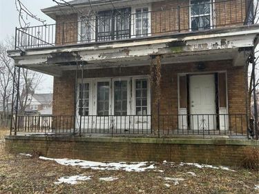 2441 Calvert Street, Detroit, MI 48206