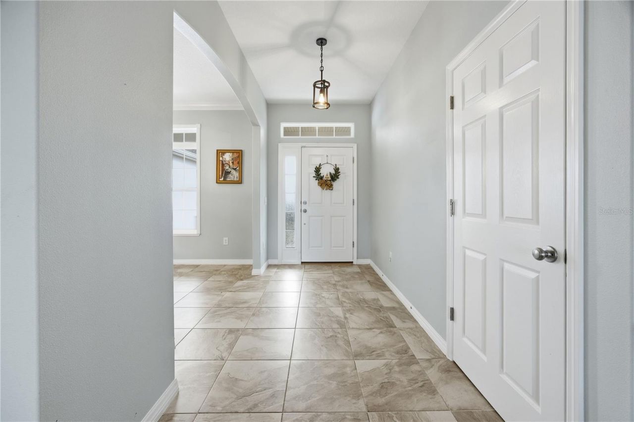 5608 Strong Point, Weirsdale, FL 32195 Photo