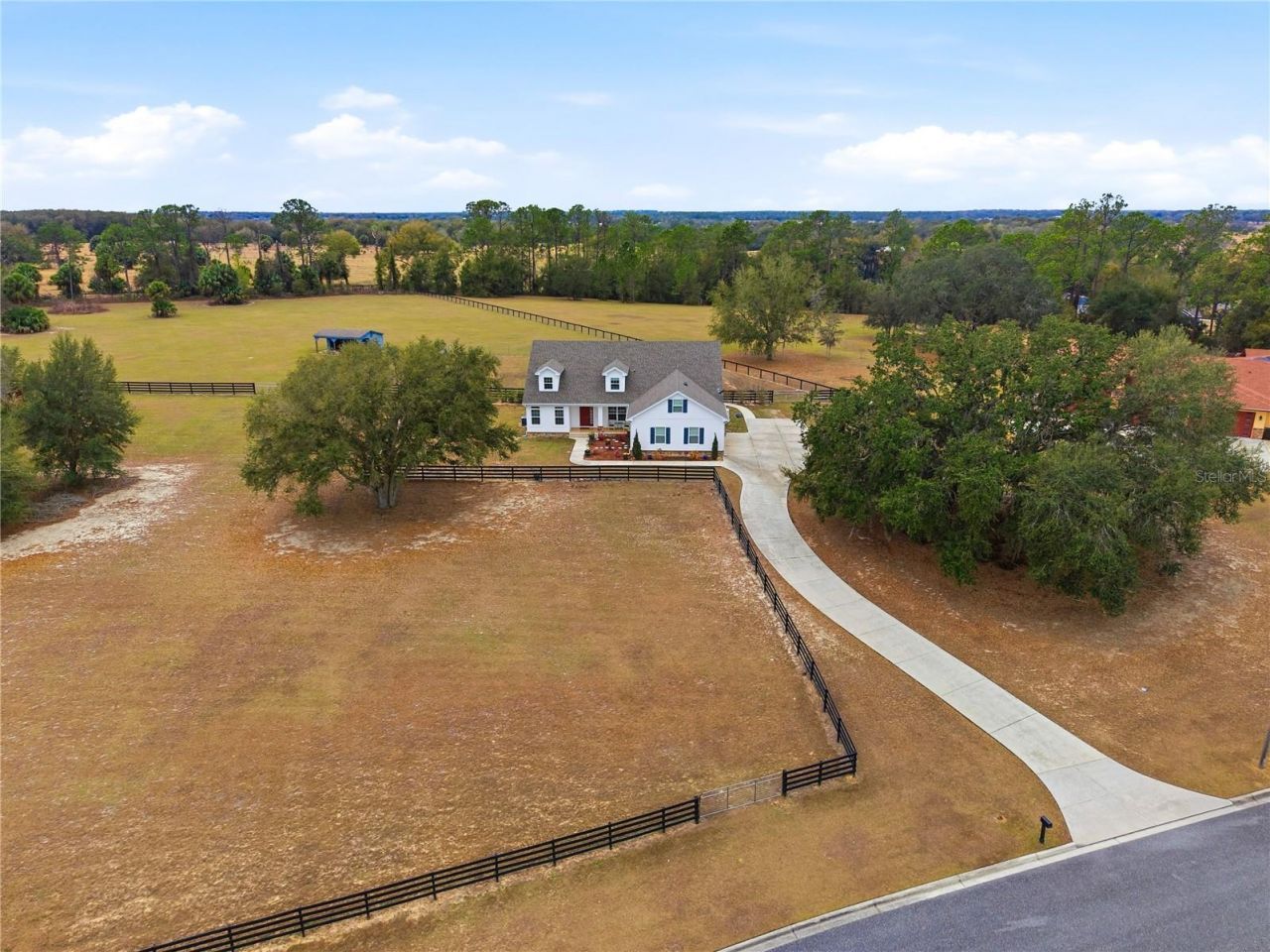 5608 Strong Point, Weirsdale, FL 32195 Photo