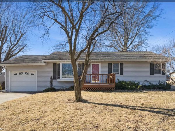307 N Rose Street, Mount Pleasant, IA 52641