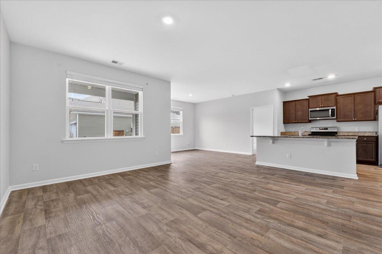 116 Whispering Wood Drive Photo 11