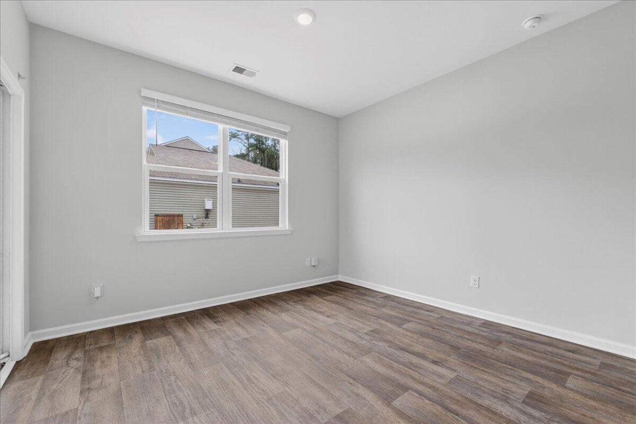 116 Whispering Wood Drive Photo 13