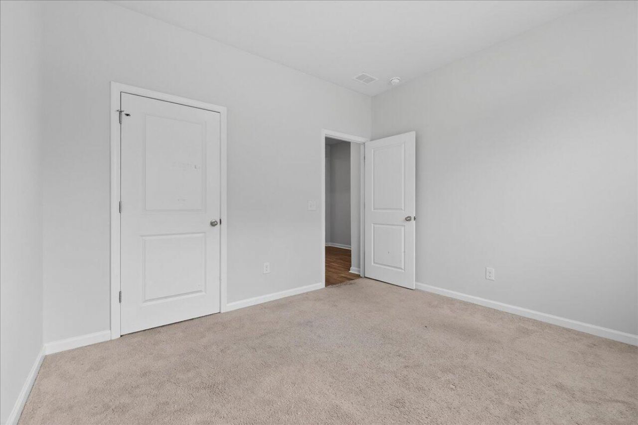 116 Whispering Wood Drive Photo 15