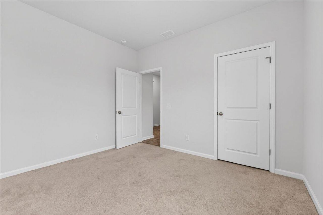 116 Whispering Wood Drive Photo 18