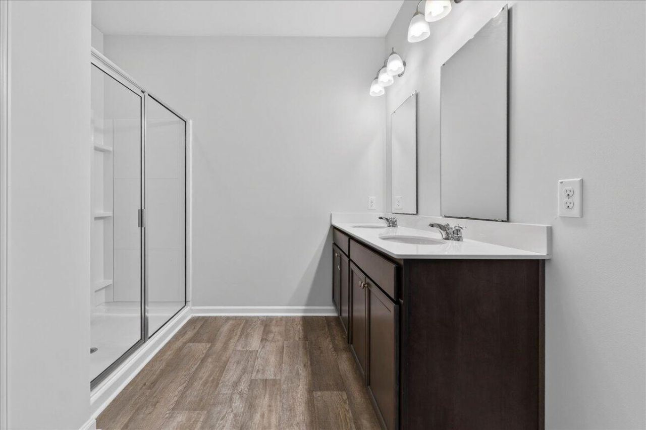 116 Whispering Wood Drive Photo 21