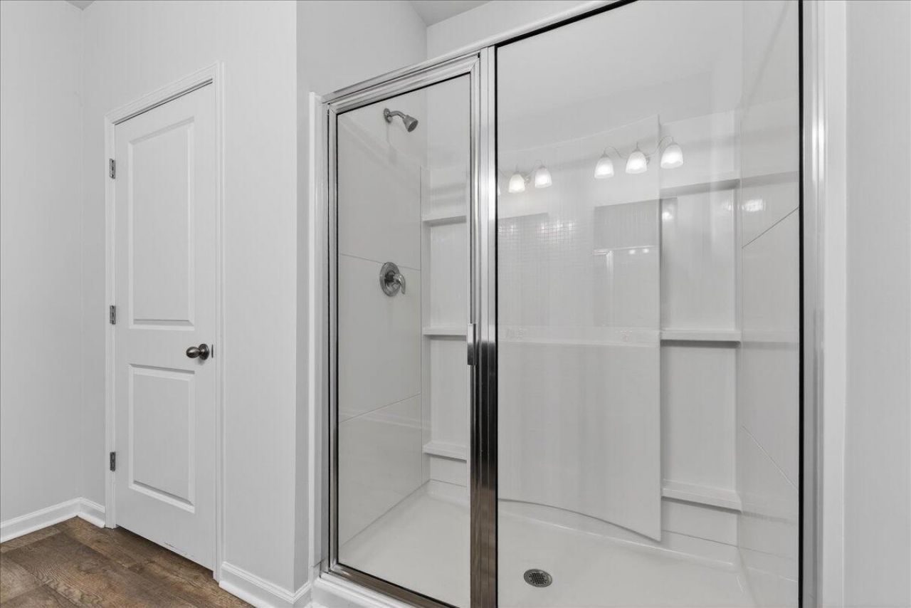 116 Whispering Wood Drive Photo 23