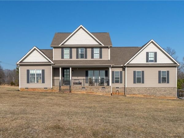 6500 Phillippi Road , Liberty, NC 27298