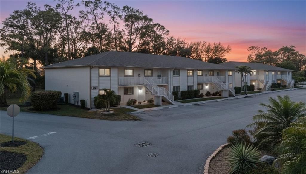 2370 Naples Trace Cir, Unit 6, Naples, FL 34109 Photo
