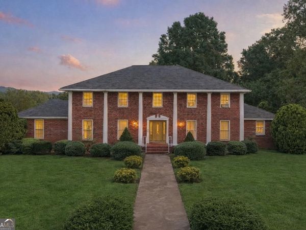 195 River Street, Ellijay, GA 30540