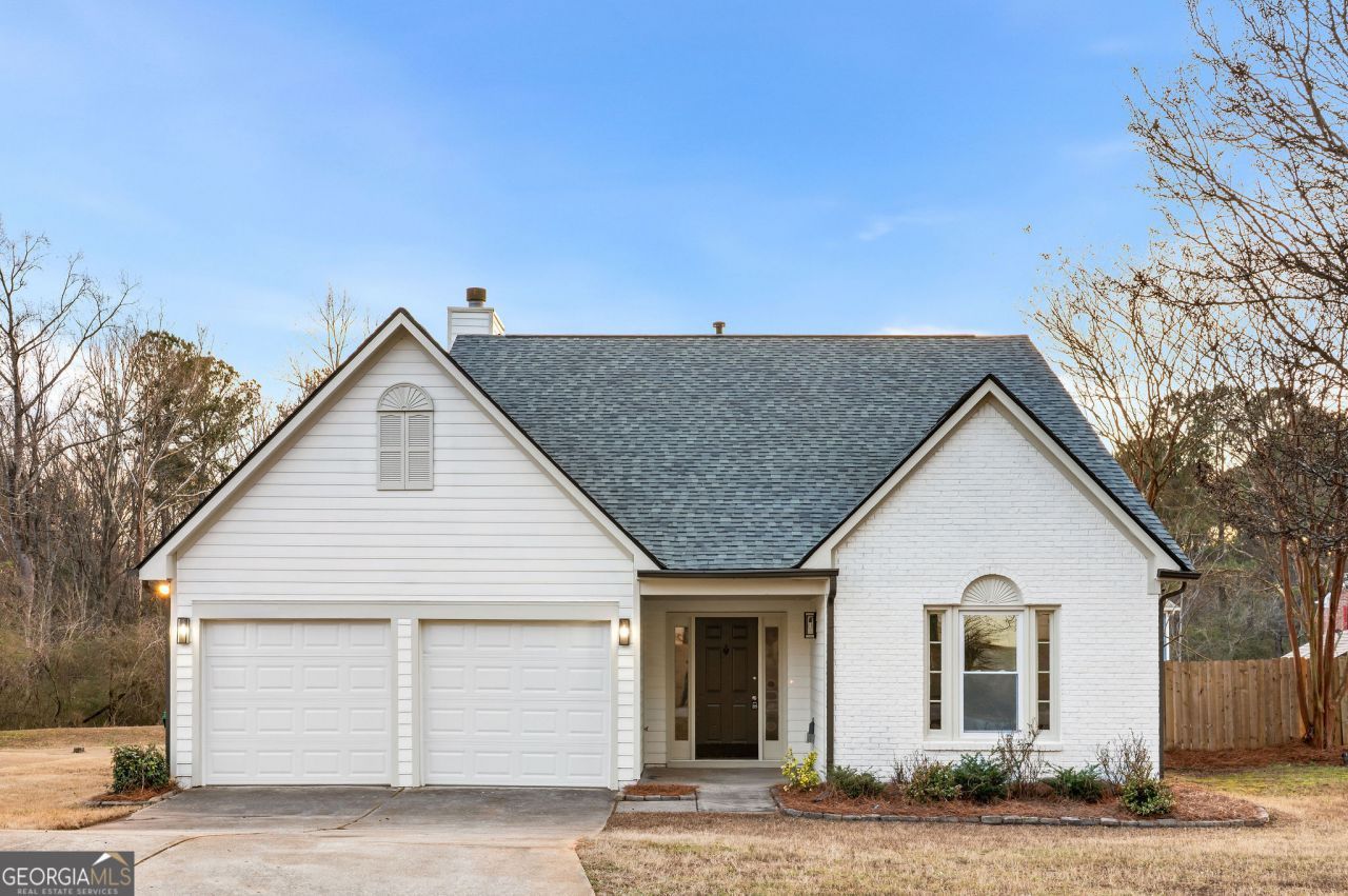 1955 Wynhurst Crossing, Stone Mountain, GA 30088 Main Photo